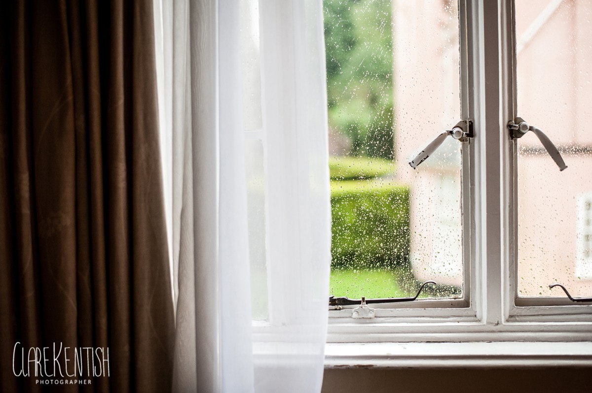 Rayleigh_Essex_Wedding_Photographer_Maison_Le_Talbooth_Dedham04
