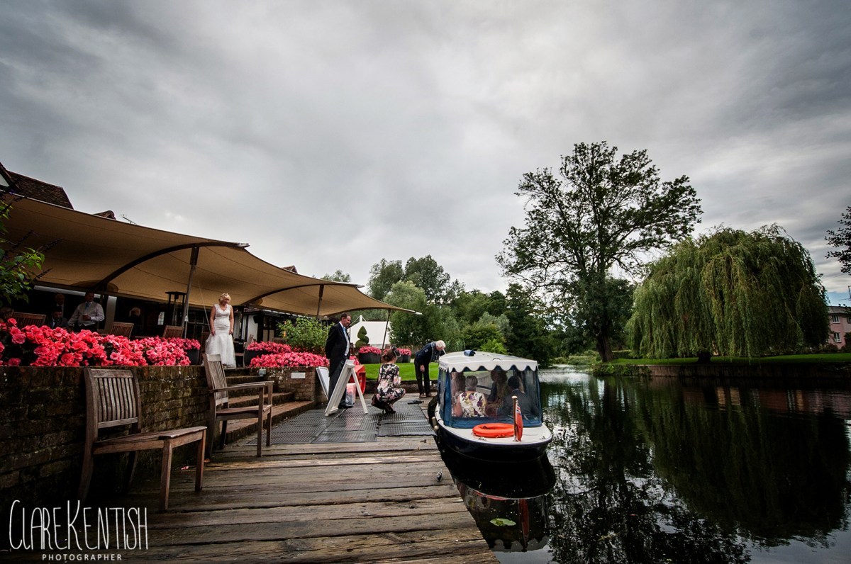 Rayleigh_Essex_Wedding_Photographer_Maison_Le_Talbooth_Dedham23