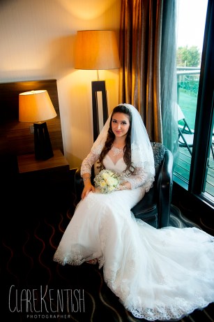 Clare_Kentish_Photographer_Rayleigh_Essex_Wedding_Photography_Kingston_01