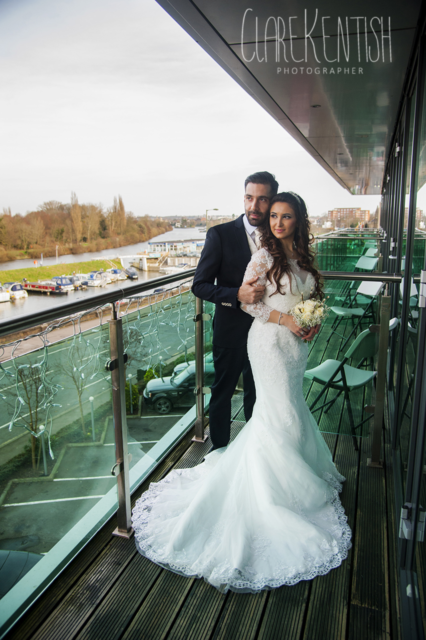Clare_Kentish_Photographer_Rayleigh_Essex_Wedding_Photography_Kingston_12