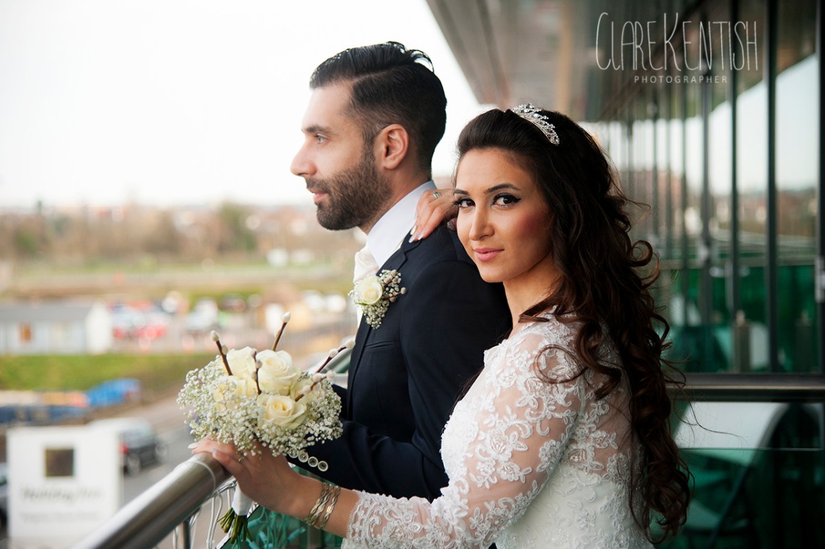 Clare_Kentish_Photographer_Rayleigh_Essex_Wedding_Photography_Kingston_15