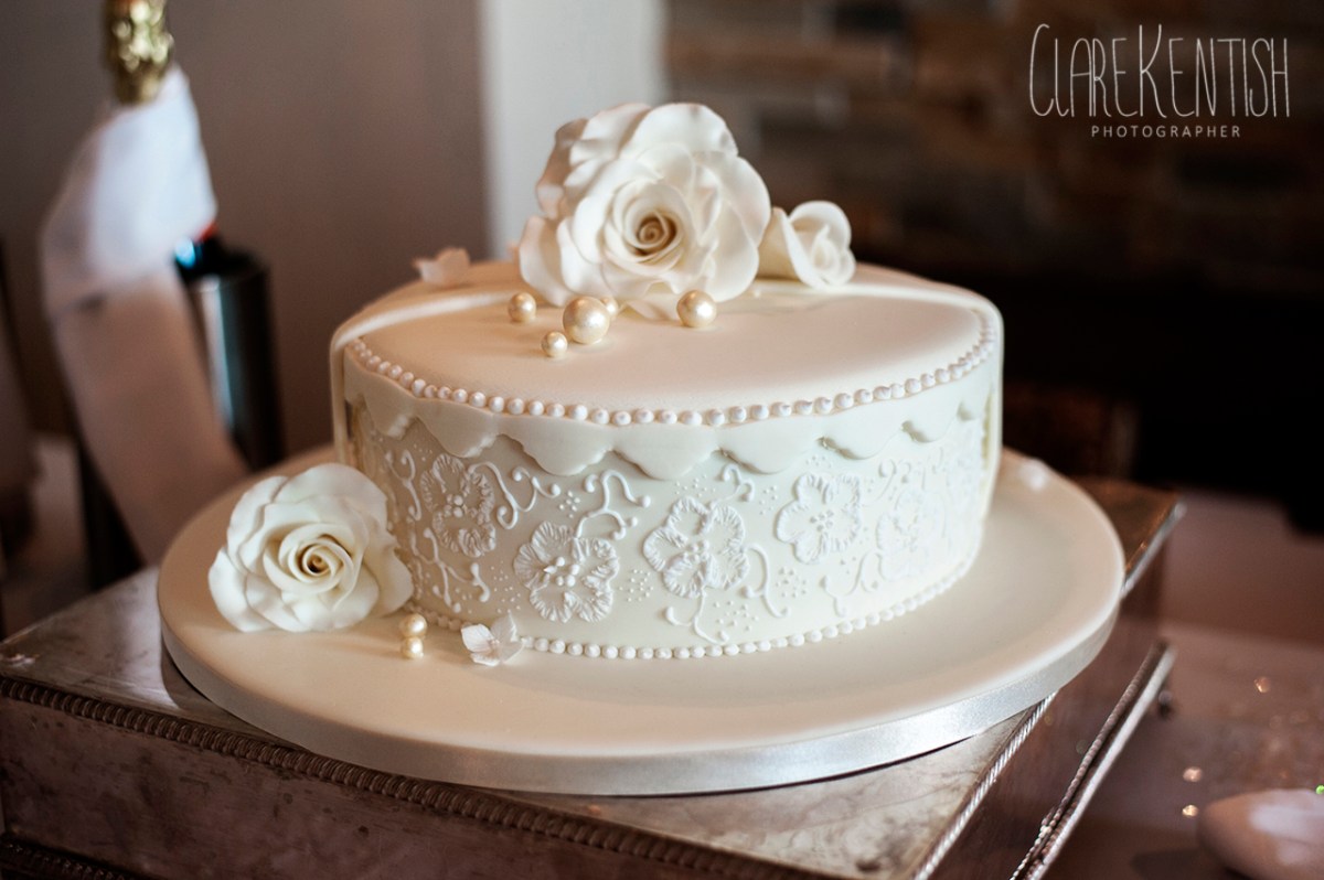 Clare_Kentish_Photographer_Rayleigh_Essex_Wedding_Photography_Kingston_19